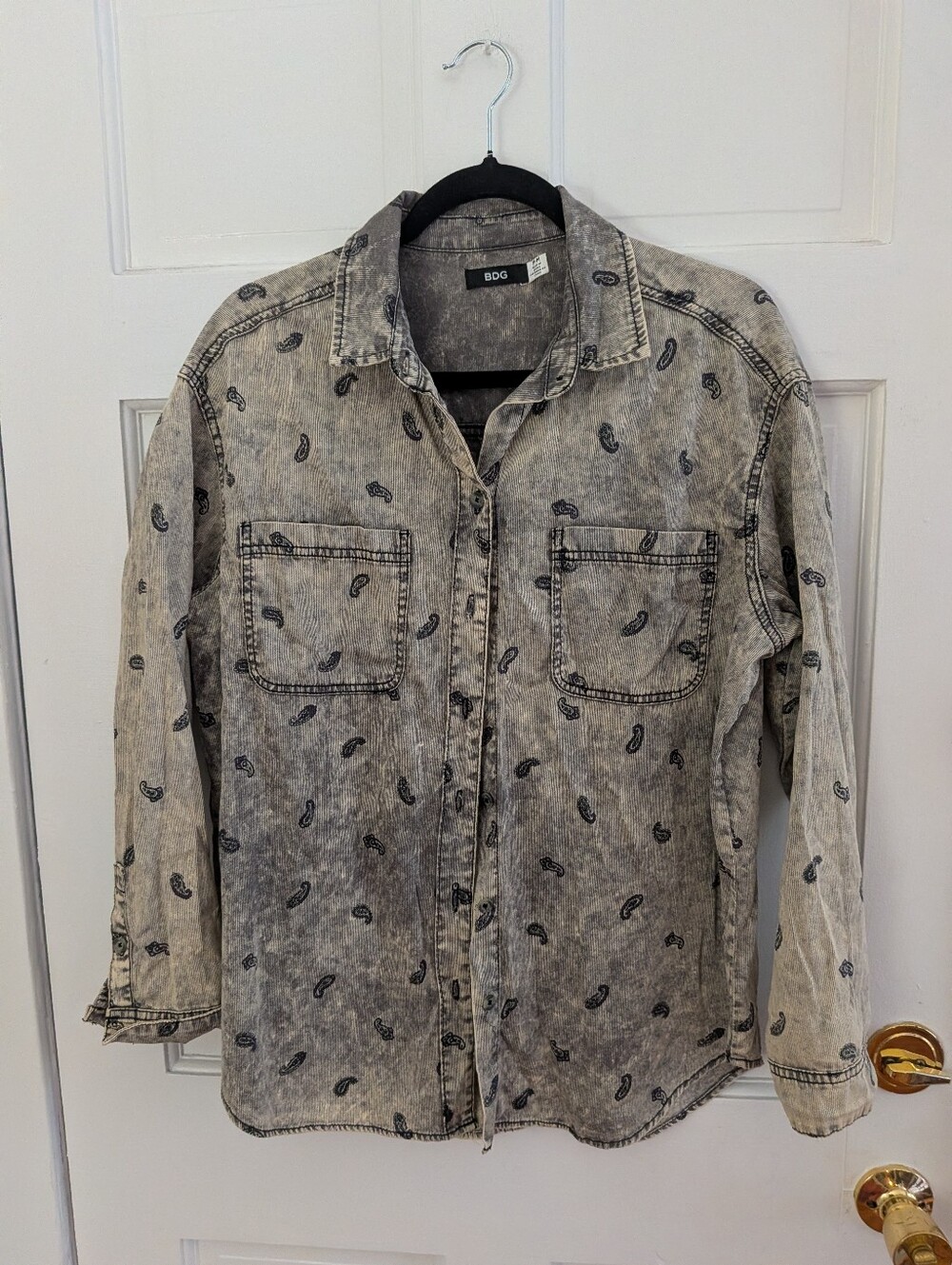 BDG Urban Outfitters Acid Wash Paisley Button Down Shirt M - Picture 2 of 5